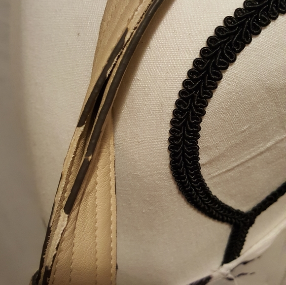 Tyler Rodan white cream purse - Picture 5 of 7